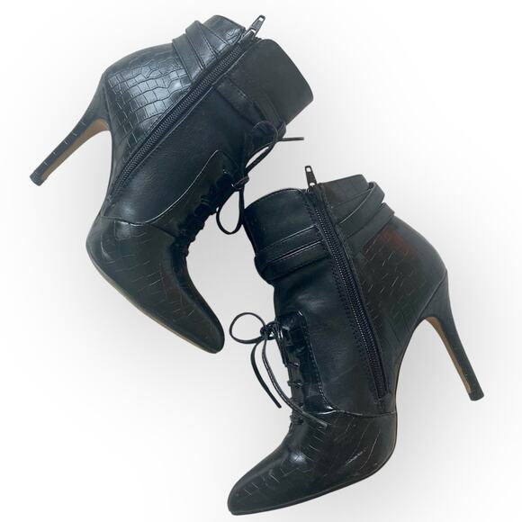 Altuzarra collab lace up bootie, womens size 7 black faux leather ankle boot - Picture 9 of 13